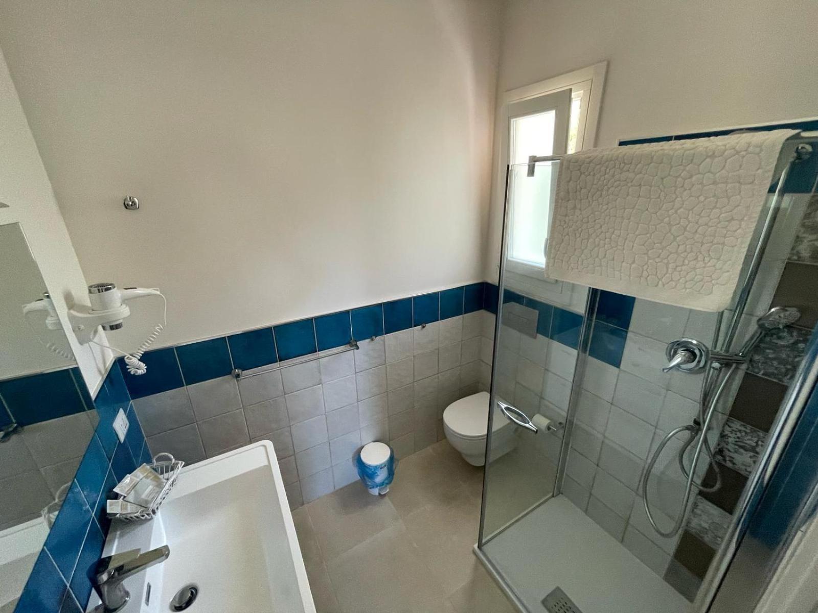 Couette-café Eraclea 3*